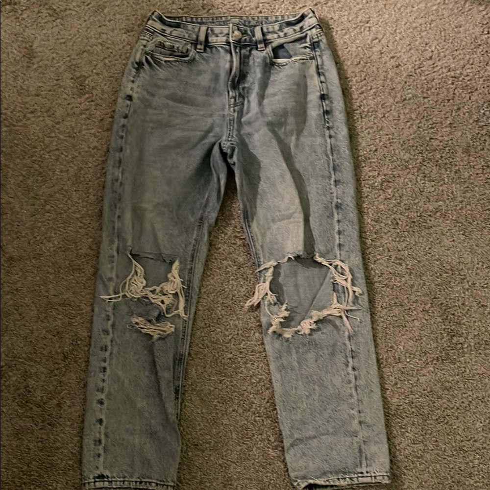 American Eagle Distressed Blue Jeans